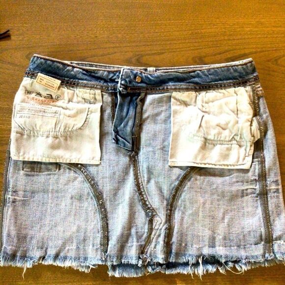 VINTAGE VIGOSS PATCH DISTRESSED MINI SKIRT 7/8 - Picture 10 of 11